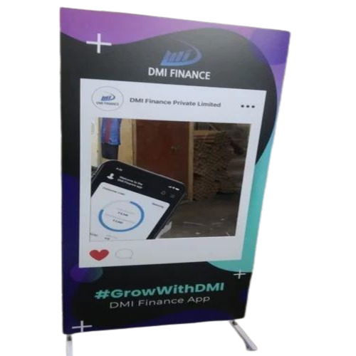 01 Sunboard Cut Out Selfie Stand