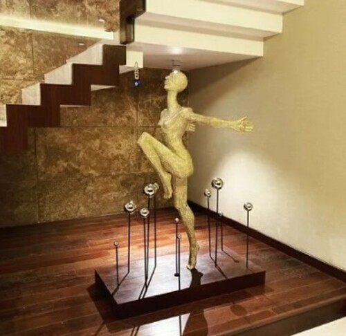 Fly High Decorative Art Sculpture