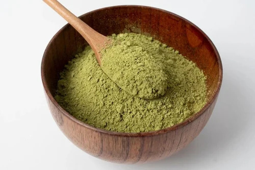 Green Dry Moringa Leaves Powder - Additives: No