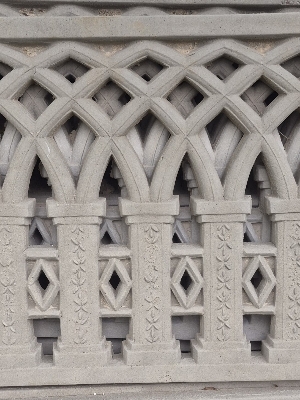 Precast Concrete Jaali - Dimension (L*W*H): Height- 2Ft Width- 4Ft