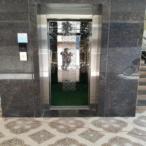 680 Kg Passenger Lift