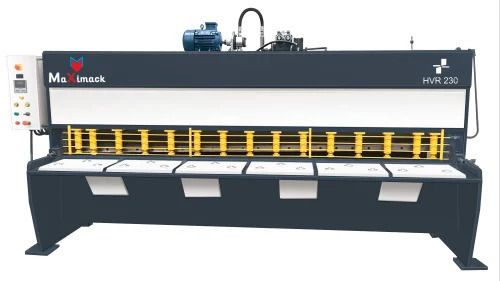 Metal Sheet Shearing Machine