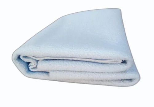 White Color Dry Baby Sheet