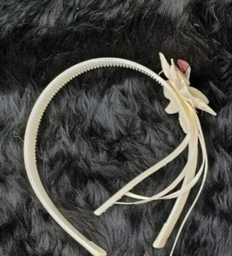 Off White Plastic Hair Band