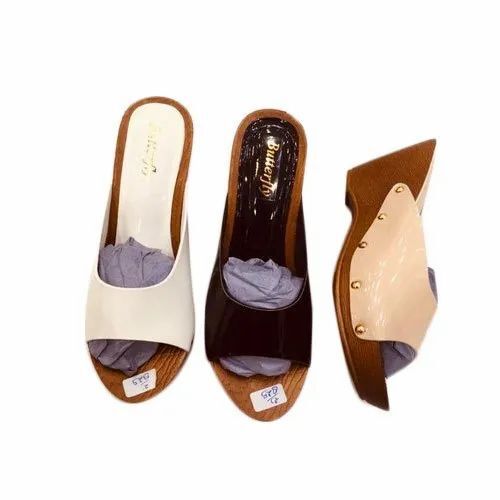 Girls Pu Fashionable Sandal