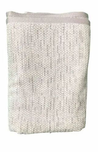 White Color Yarn Dyed Bath Towel