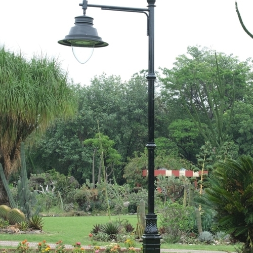 Street Lamp - Light Source: Electric