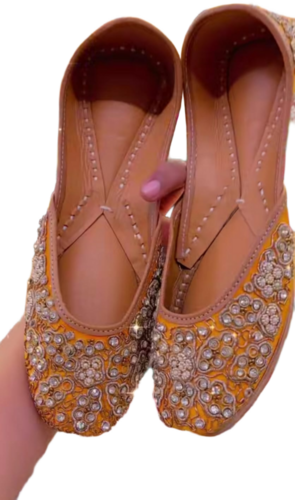 Designer Jutties By Oomph Technologies Pvt. Ltd.