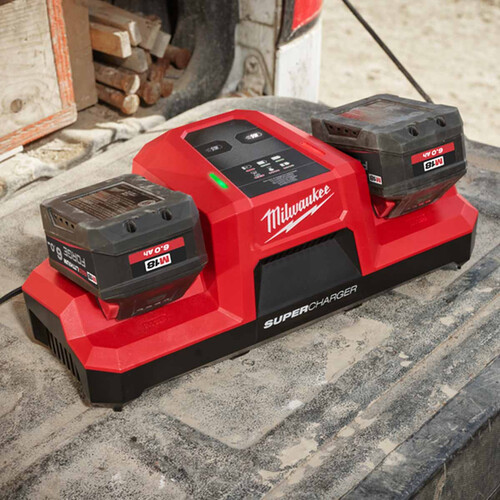 Milwaukee M18 Dual Bay Super Fast Charger 18V AcA A Professional Rapid Battery Charging Station