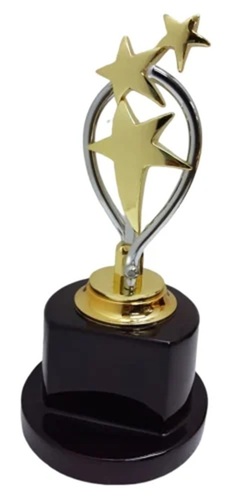 5246 Wooden Metal Trophies