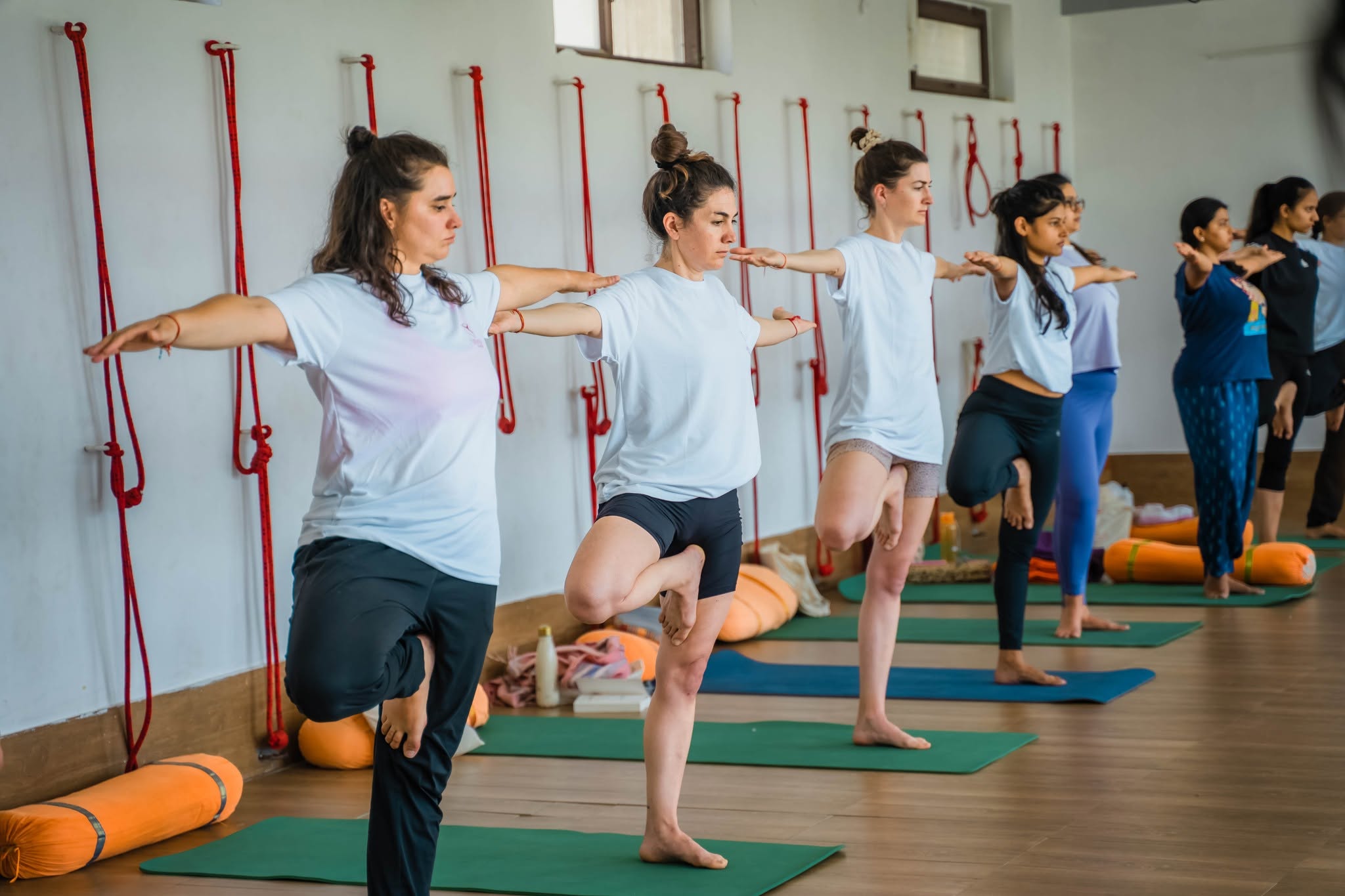 200 Hour Yoga Teacher Training In Rishikesh