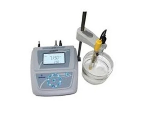 Conductivity Meter