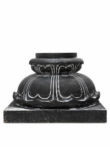 1.25 ft Balipeedam Pedestal Sculpture