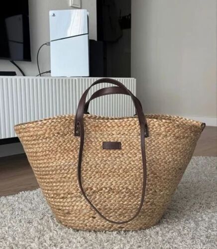 Ladies Carry Handbags