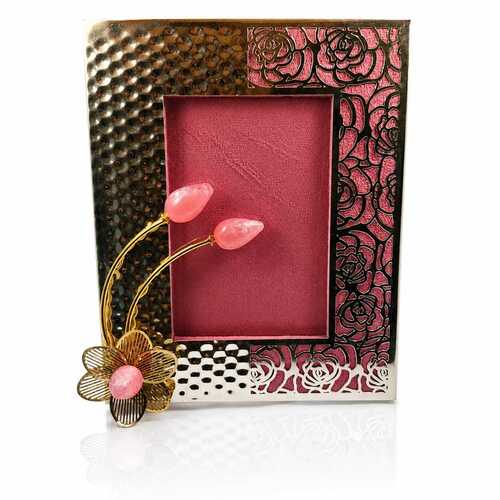 Luxury Rose Gold Floral Photo Frame With Decorative Flower Accent - Application: Home