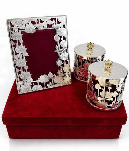 Silver Plated Lotus Photo Frame & Decorative Jar Gift Set With Velvet Box - Application: Home