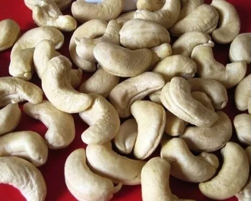 W320 Cashew Nut