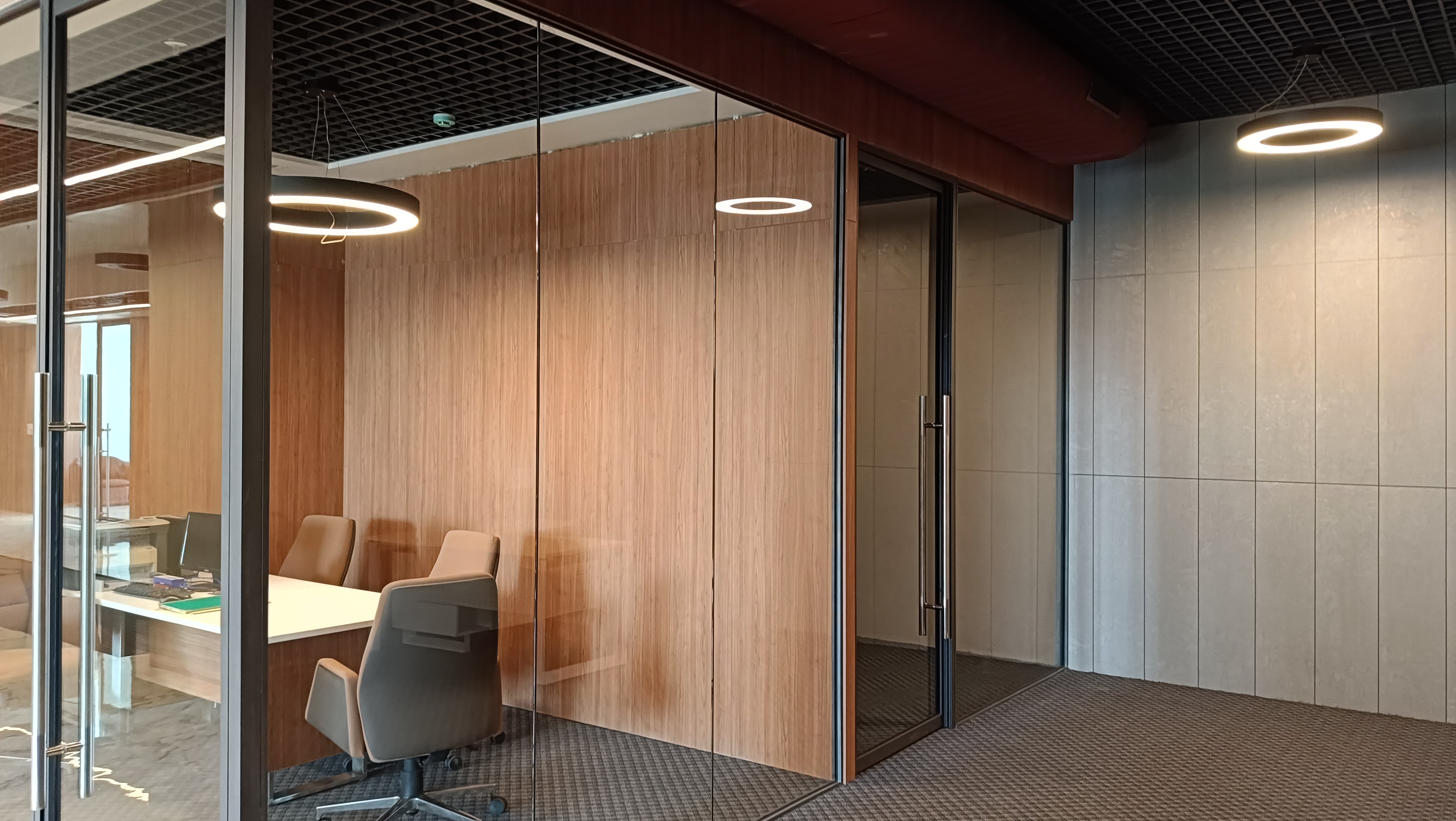 Gp1750 Slim Glass Partition 17X50Mm - Color: Custom / As Per Finish