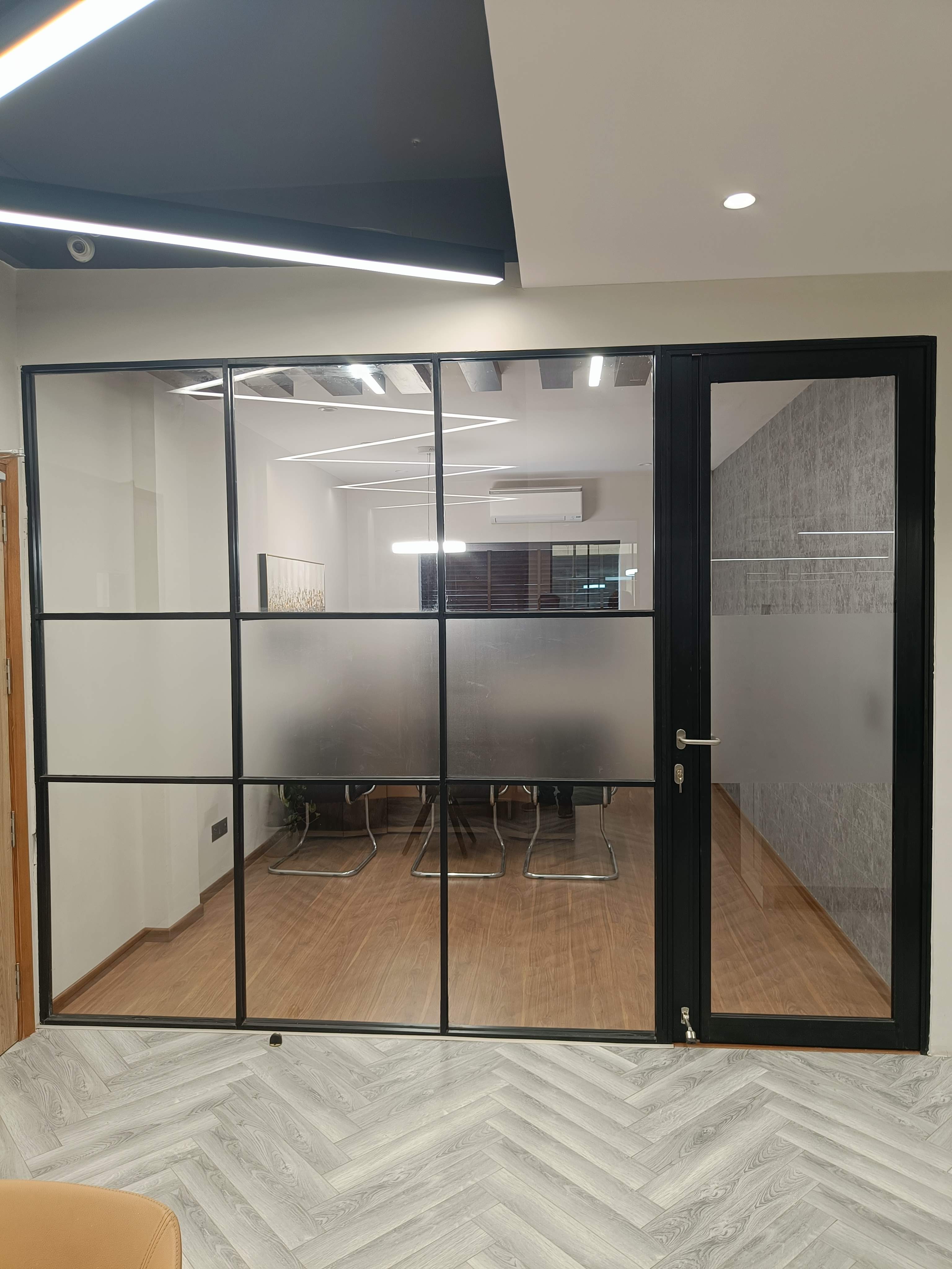 Partition Glass