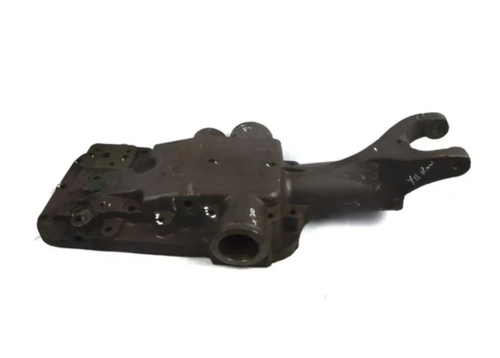 Tractor Hydraulic Lift Cover