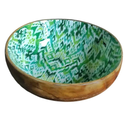 लकड़ी का कटोरा