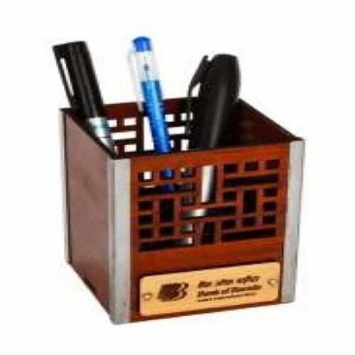 Fancy Mdf Pen Stand