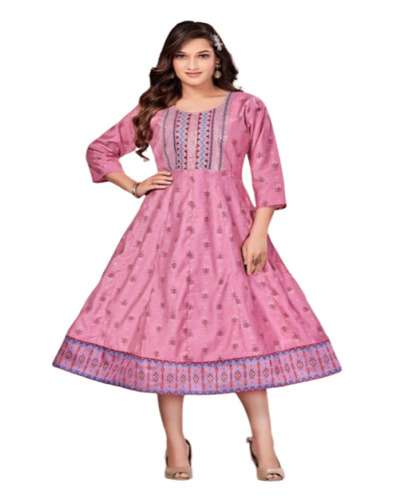 Ladies Rayon Pink Kurti