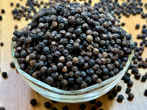 Whole Organic Black Pepper