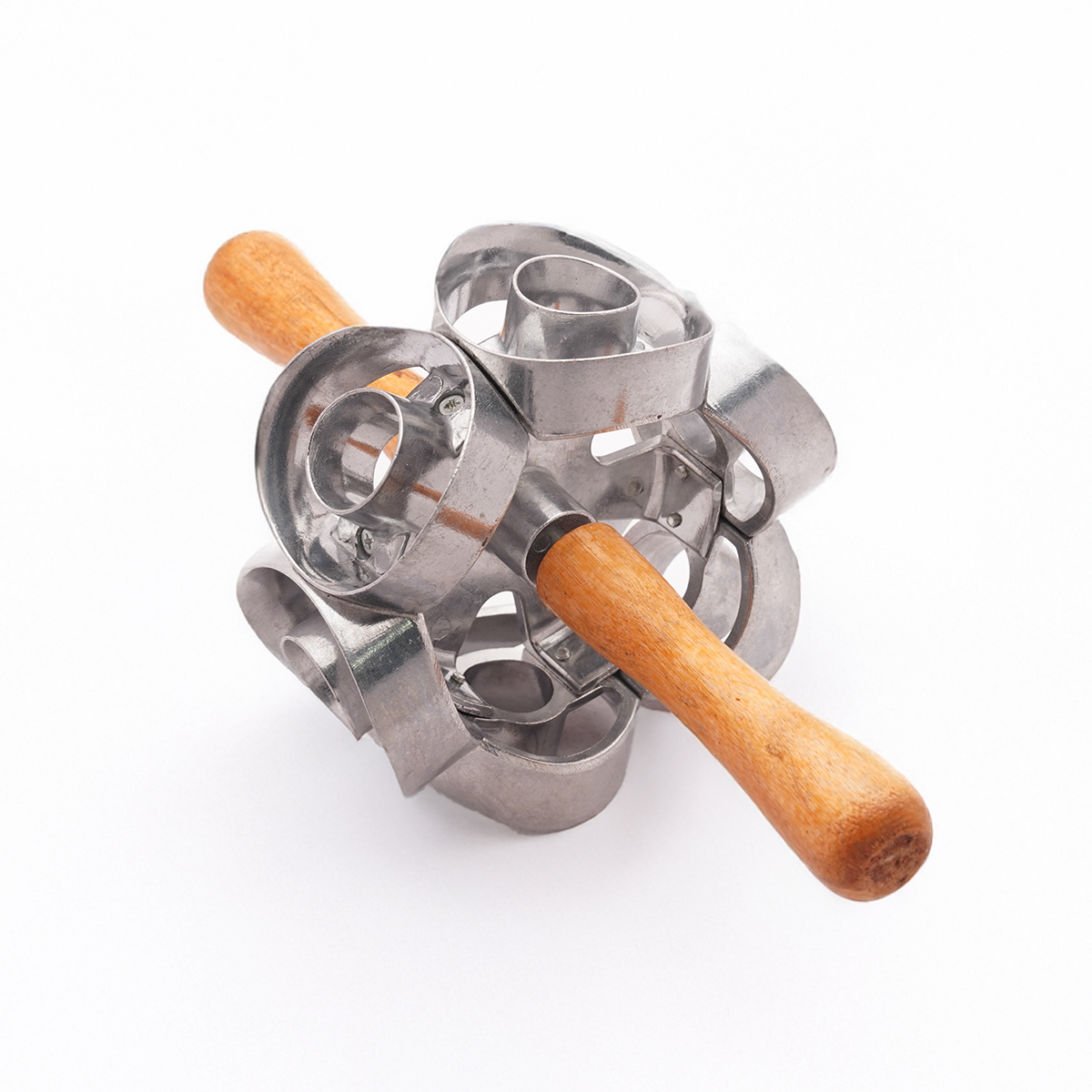 Roller Donut Cutter With Handle Bakery Tools Bakeware - Color: Silver