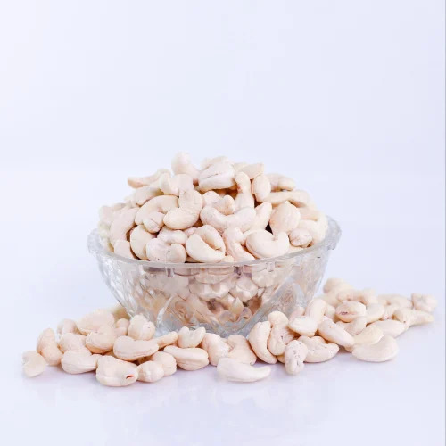 Whole Cashew Nuts W320
