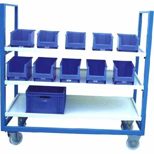 03 Crates Trolley