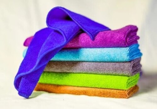 Plain 350 Gsm Microfiber Cloths