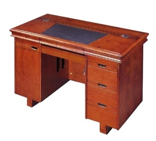 Rectangular Engineered Wood Office Table
