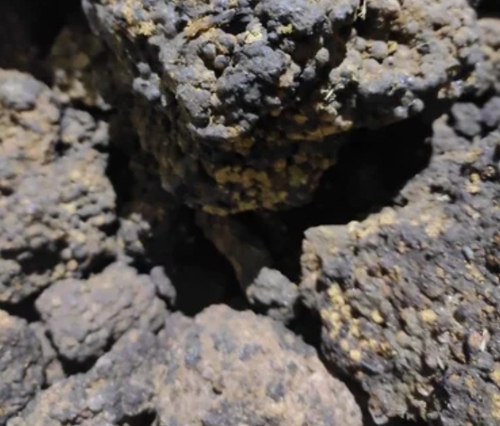 Shilajit Raw Stone