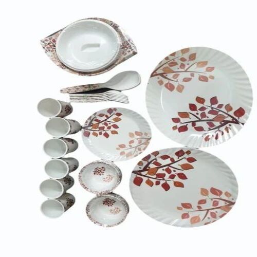 40 Piece Dinner Set