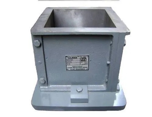 Concrete Cube Mold