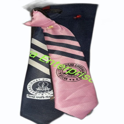 01 Printed Logo Tie