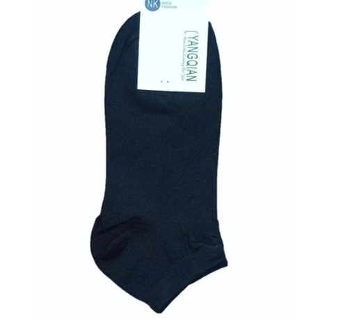 Men Black Plain Nylon Socks