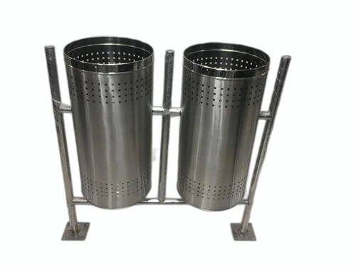 Stainless Steel Pole Mounted Dustbin