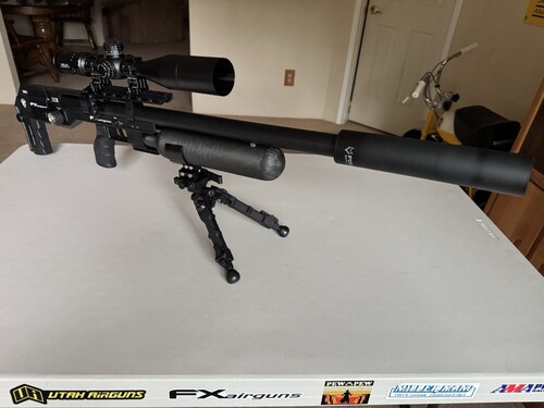 FX Leopard sniper bottle .22 cal Air rifle