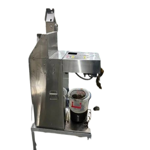 02 Commercial Oil Extraction Machine