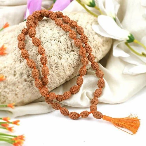3 Mukhi Rudraksha Mala