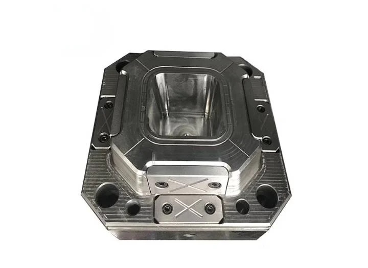 Plastic Iml Container Mould - Material: Steel