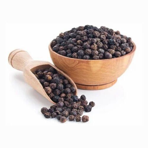 Whole Dry Black Pepper