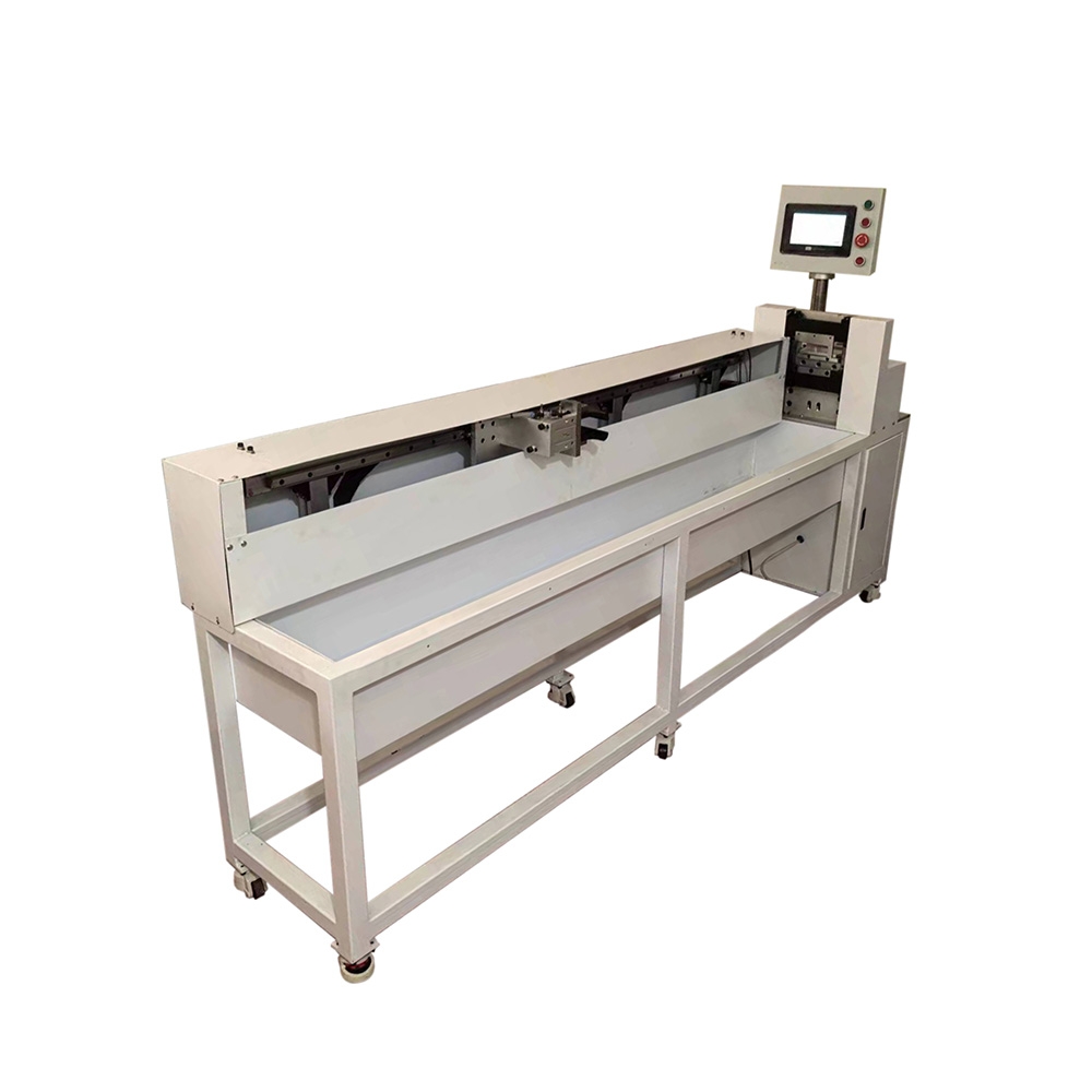 Automatic Webbing Cutting Machine For Nylon Braided Sleeving - Color: White