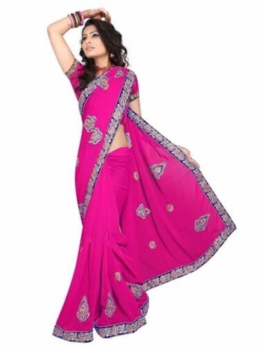 Ladies Fashionable Traditional Saree