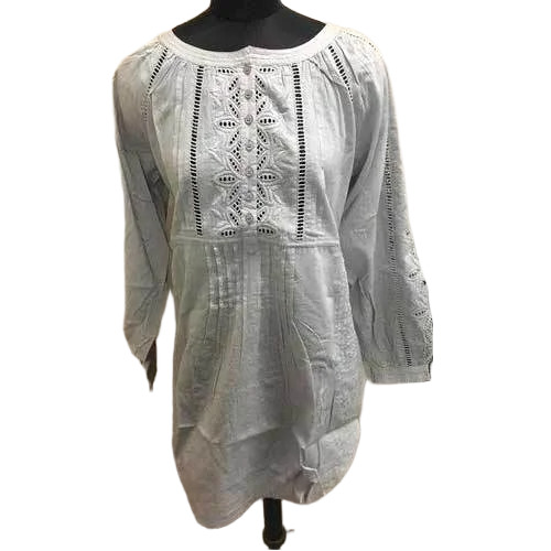 Ladies Plain Tops