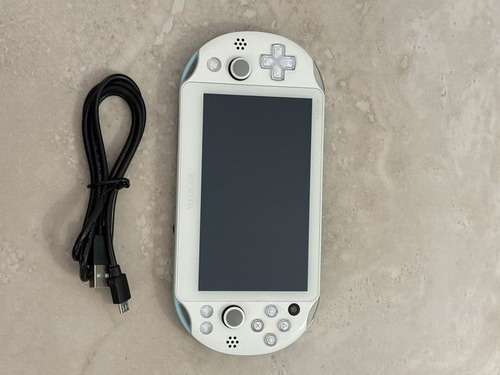 NEW Sony Ps Vita 2000 Slim Pch-2000