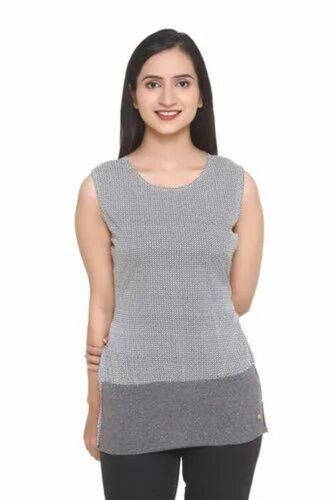 Ladies Sleeveless Top