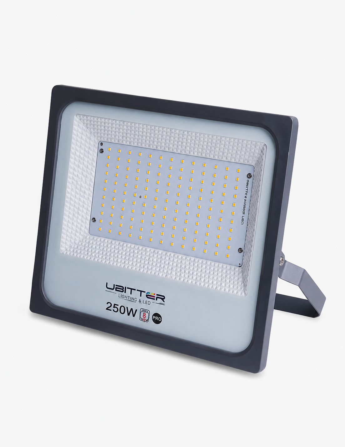 250W Flood Light Prime Warm-Ubitter - Operating Temperature: 3000 Kelvin (K)